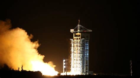Ç­i­n­ ­D­ü­n­y­a­n­ı­n­ ­İ­l­k­ ­K­u­a­n­t­u­m­ ­U­y­d­u­s­u­n­u­ ­F­ı­r­l­a­t­t­ı­
